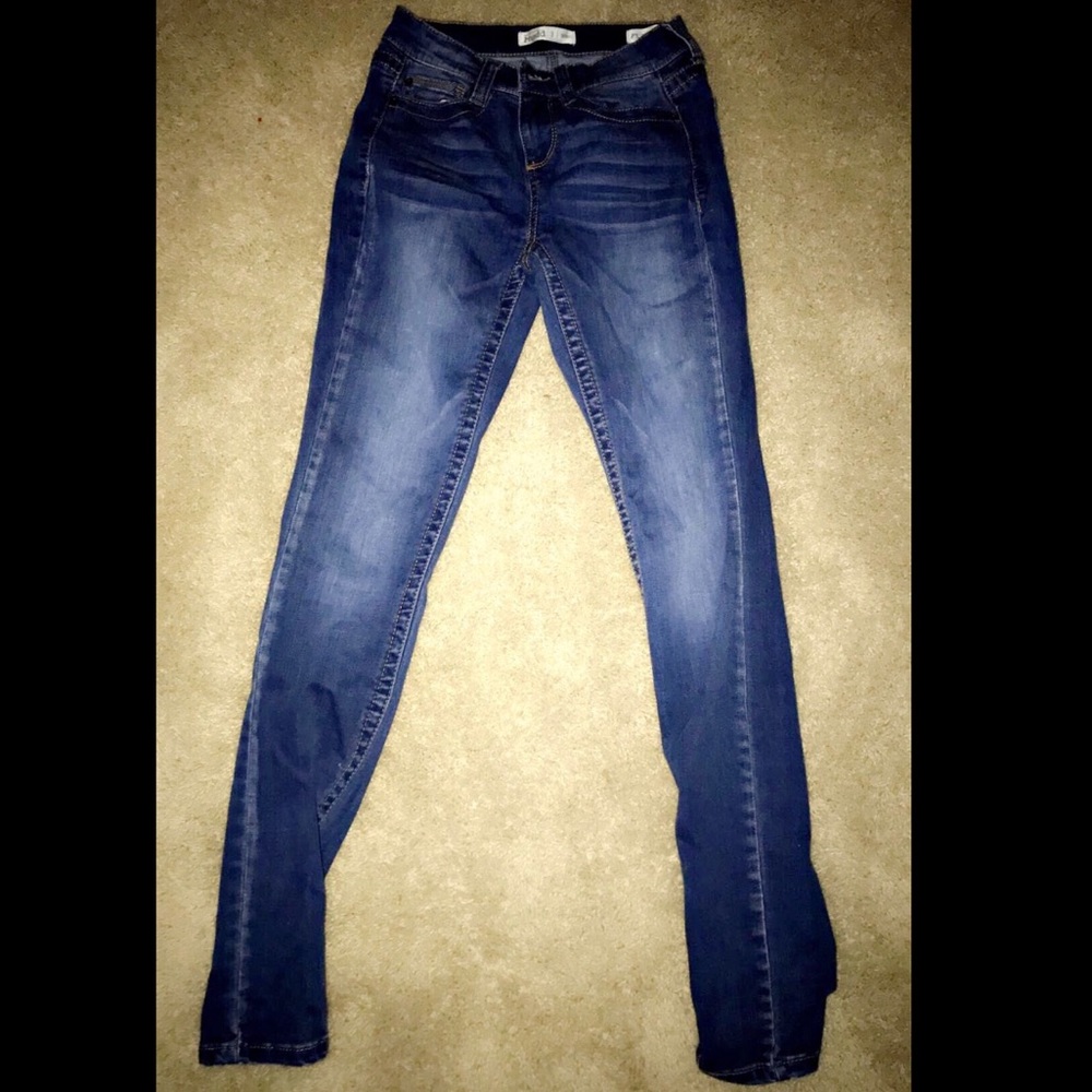 Mudd Skinny Jeans
